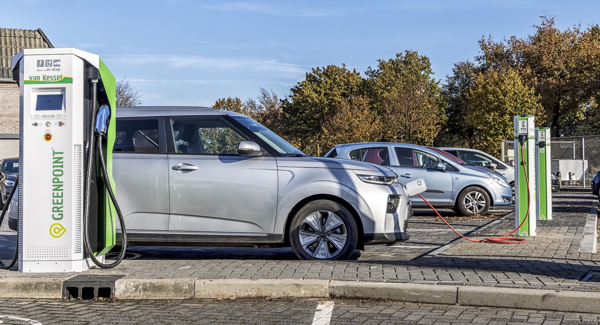 Laadpalen Voor Elektrische Voertuigen: De Belangrijkste Begrippen ...